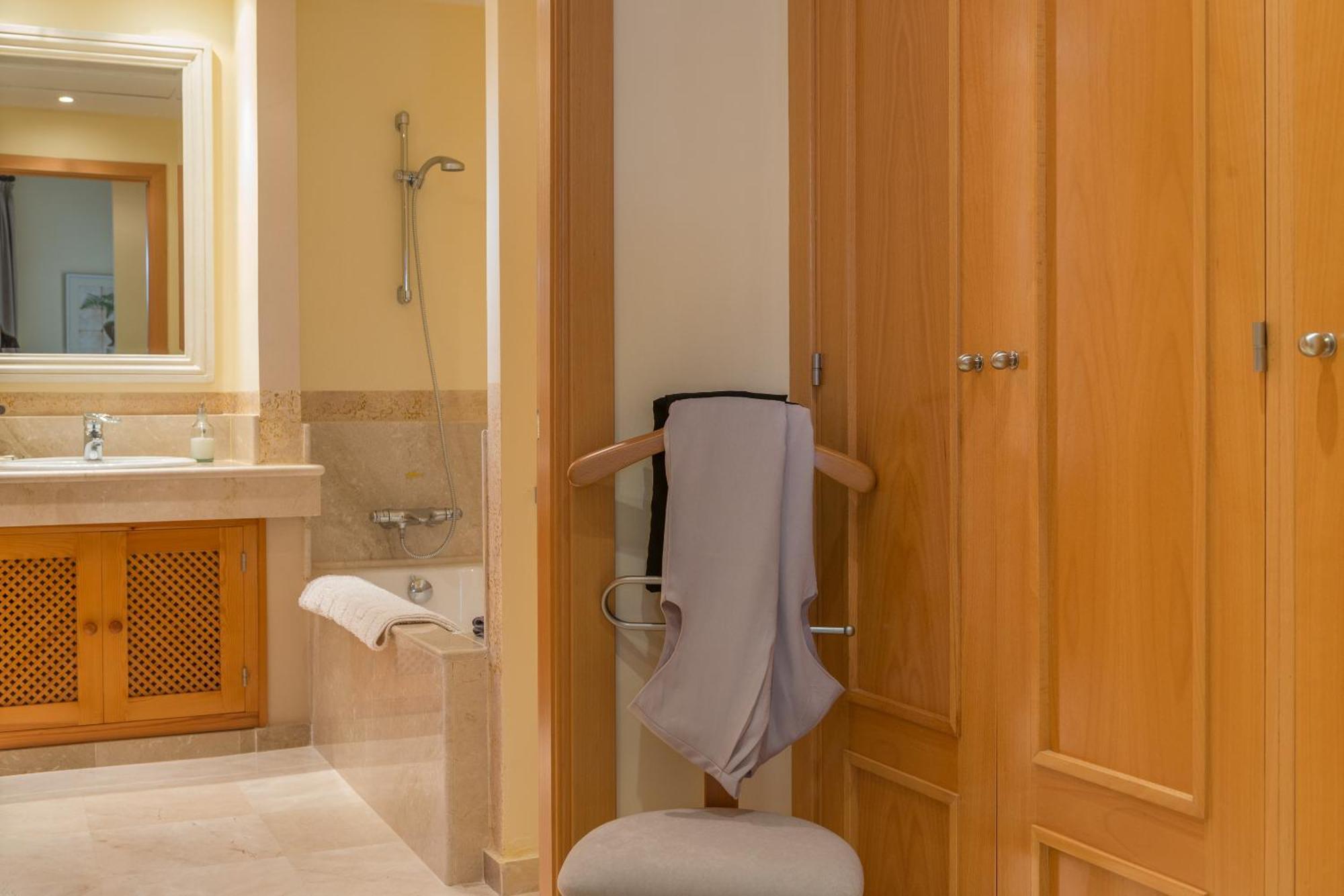 Resort Villas Andalucia Benalup-Casas Viejas Phòng bức ảnh